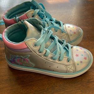 Athletic Works Girls light up unicorn Sneakers size 1 EUC